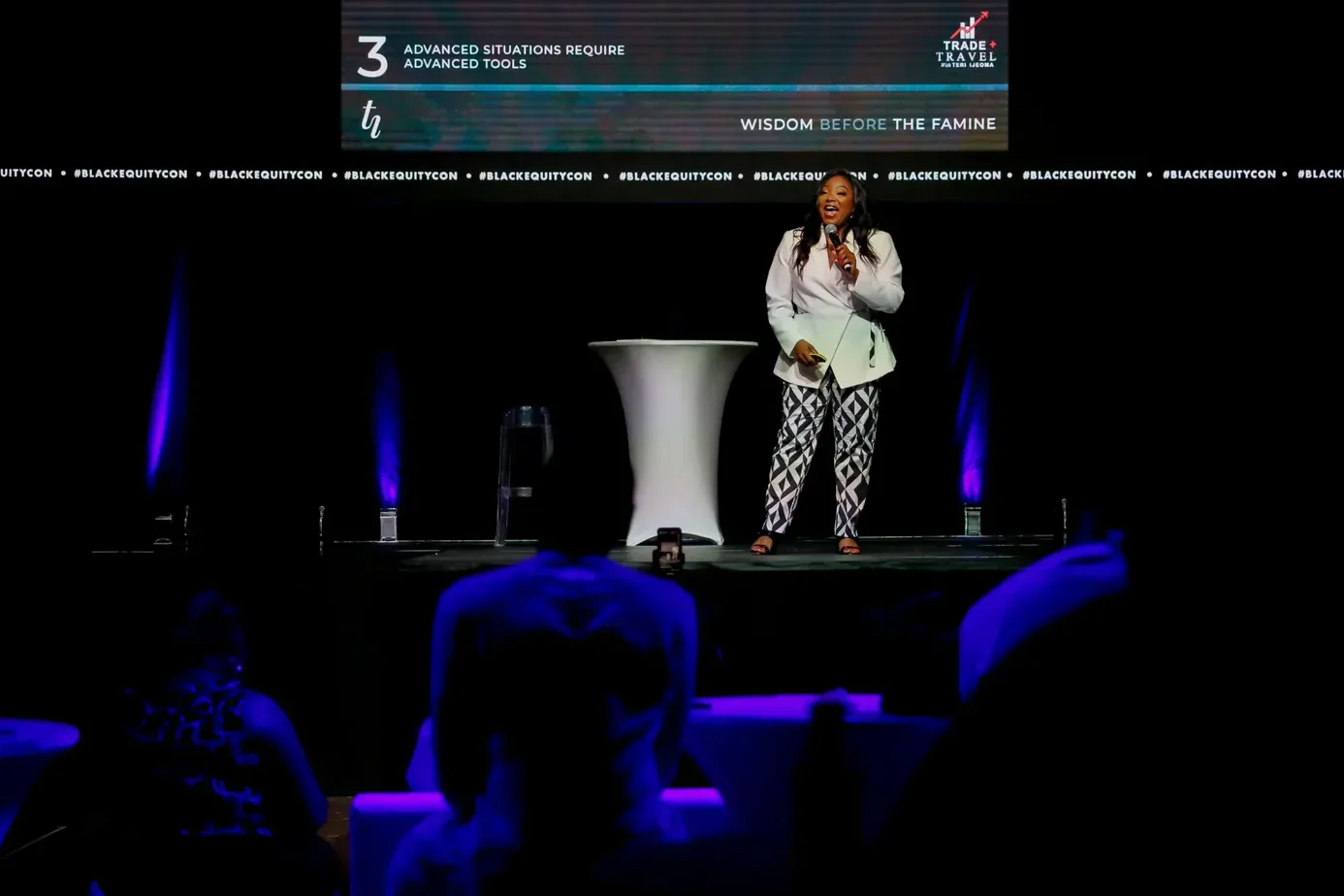 How I Built an 825% ROAS Funnel for Teachable’s #1 Seller